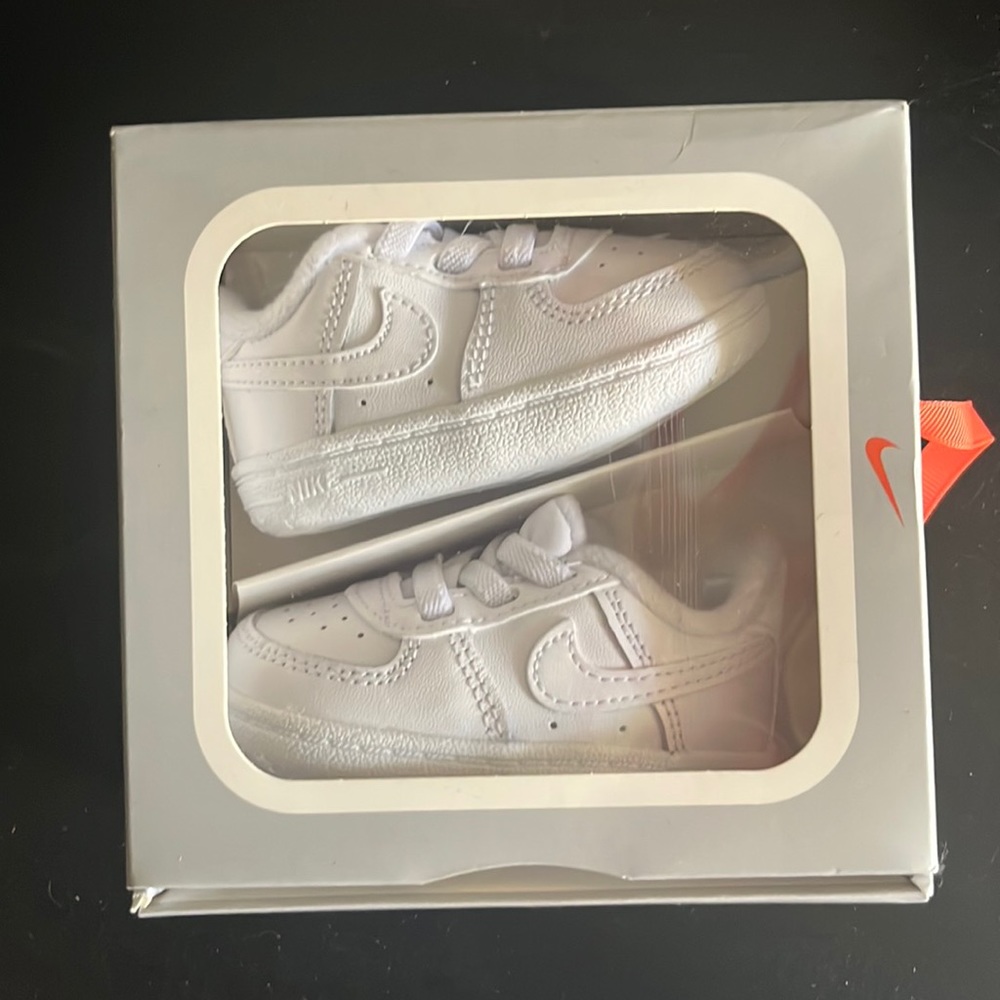 Brand New Air Force 1